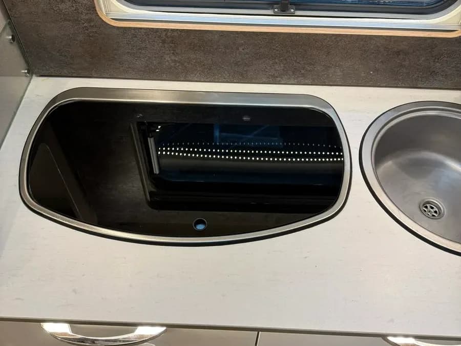 Camper Cleaning - image 1